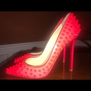 Christian Louboutin Rose Paris (Neon Pink)